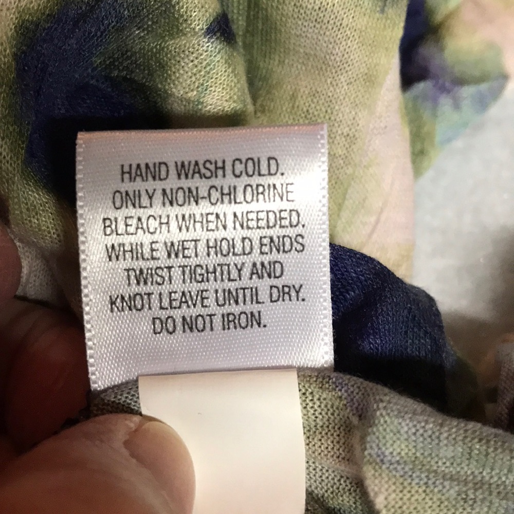 Shirt - Picture 2 of 4